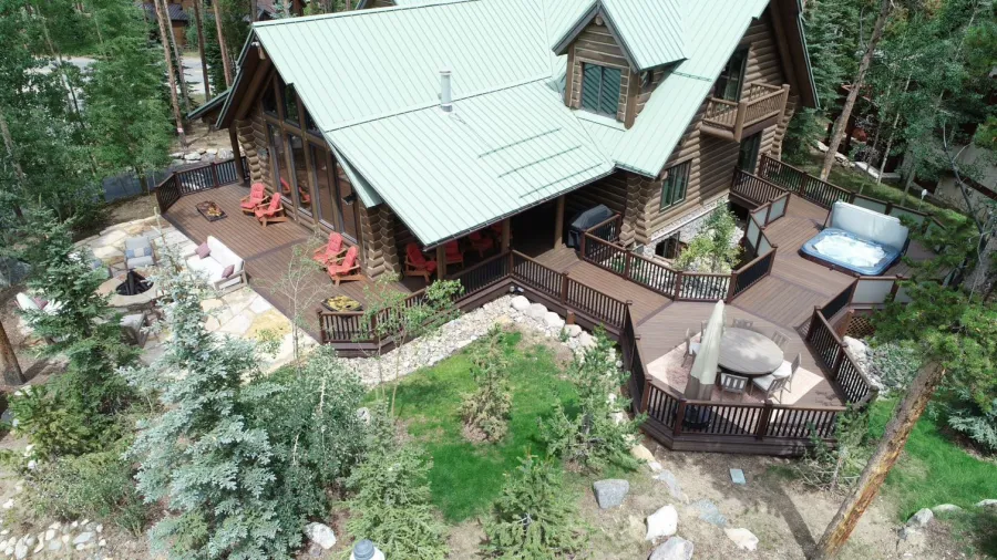 Custom Decks Spiced Rum main decking trex vintage lantern breckenridge colorado