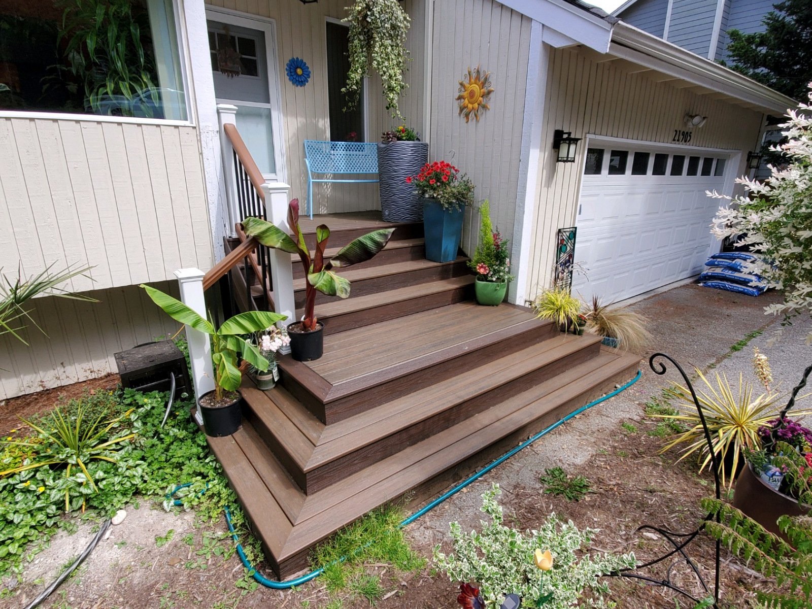 Custom Decks Wrap Around Stairs Trex Spiced Rum Bothell Washington